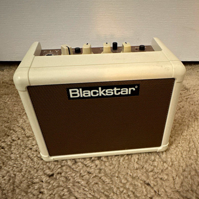 Blackstar Fly 3 Acoustic 3W Solid State Combo Amp for Acoustic Guitar, White