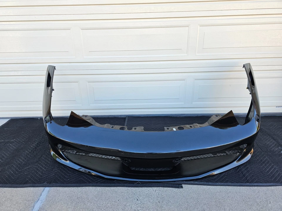 Parachoques Ferrari F 458 Italia OEM 2009 2010 2011 2012 2013 2014 2015 Foto 2 de 4