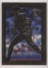 1995 Topps Embossed Golden Idols Kevin Tapani #81 0bn8
