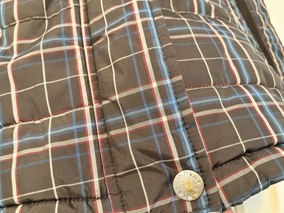 Colete xadrez com capuz de pele sintética ARIAT tamanho grande - Imagem 2 de 4