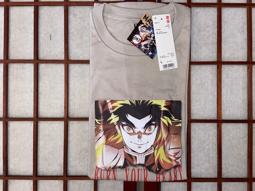 Uniqlo Anime Demon Slayer Kimetsu No Yaiba UT Beige w/ Graphic T Shirt Size L - Picture 2 of 6