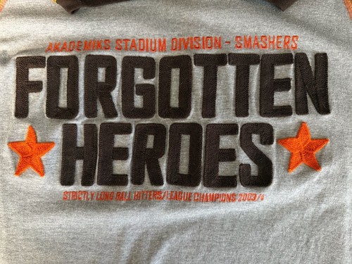 Akademiks Mens Large Y2K Forgotten Heroes #9 Throwback Stadium Division Tee Y2K - Picture 4 of 8