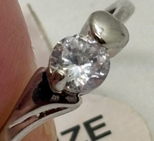 Ring Heart And White Gemstone Size 8 Fashion Jewelry Dainty Ring Heart And White Gemstone Size 8 Fashion Jewelry Dainty