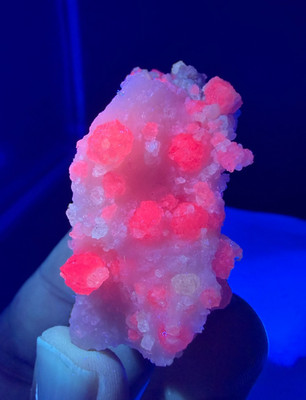 265 Carats Fluorescent Pink Spinal Crystal Cluster On Matrix Specimen From AFG