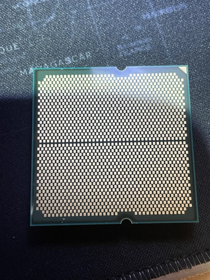 AMD Ryzen 7 7800X3D Processore (4,2 GHz, 8 Cores, Socket AM5) - 100-100000910WOF - Immagine 3 di 4