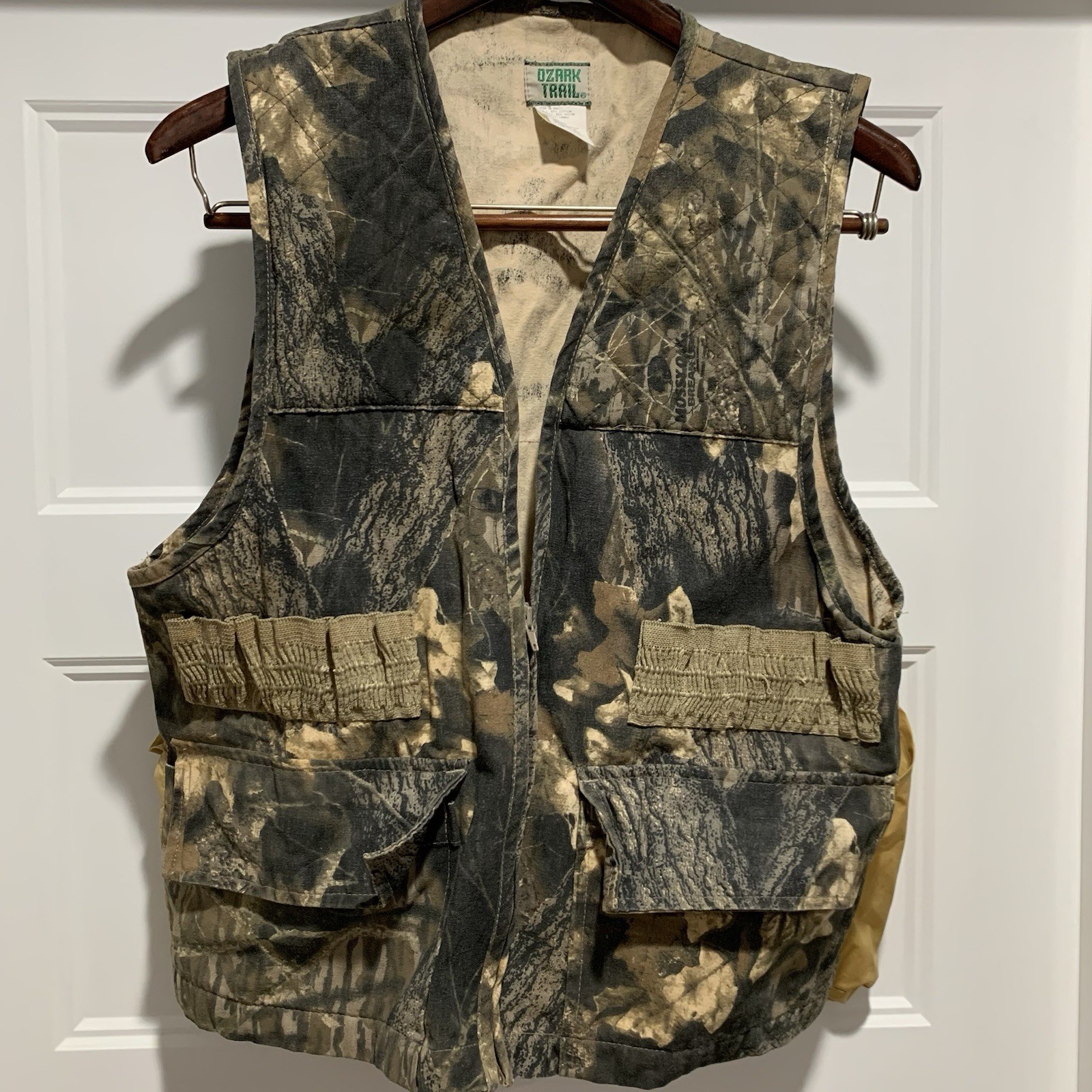Picture 1 of 6