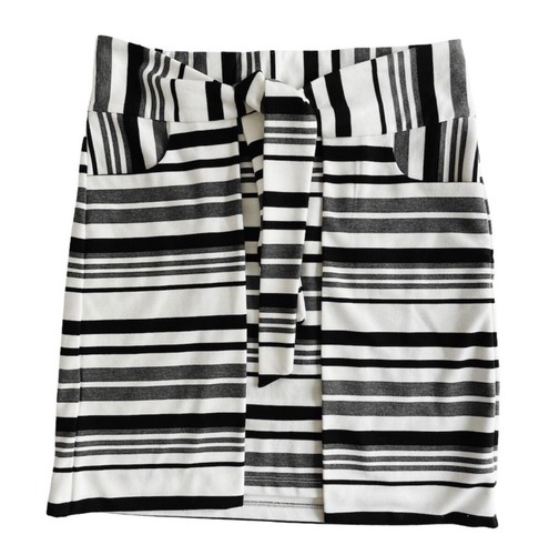 CAbi Striped Grandstand Front Tie Wrap Skirt - Size Small