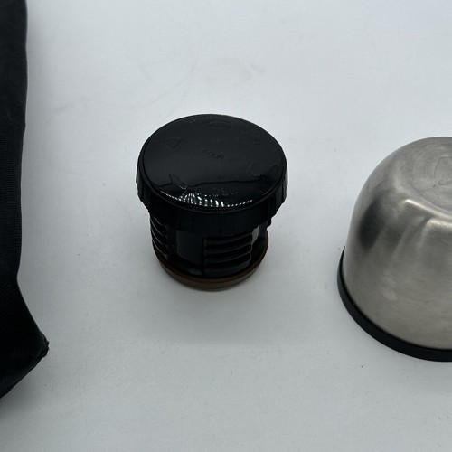 Thermocafe Stainless Steel Vacuum Insulated Thermos bottle. - Picture 5 of 7