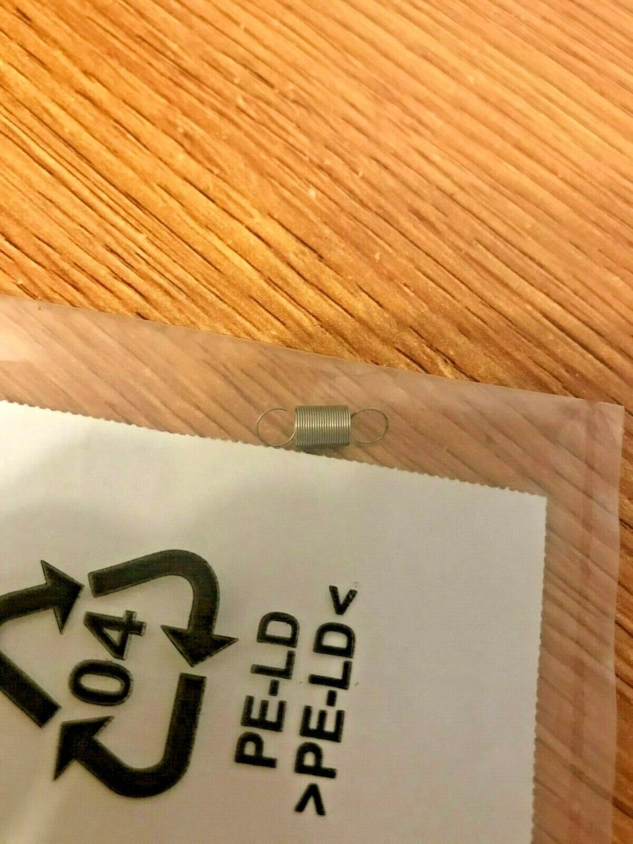 TOSHIBA GENUINE FUSER SPRING FOR PICKER FINGERS PART NUMBER