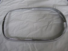 Mercedes Benz R113 Pagode 280SL 250SL Scheinwerfer Lampenring '63-71 Mercedes Benz R113 Pagode 280SL 250SL Scheinwerfer Lampenring '63-71