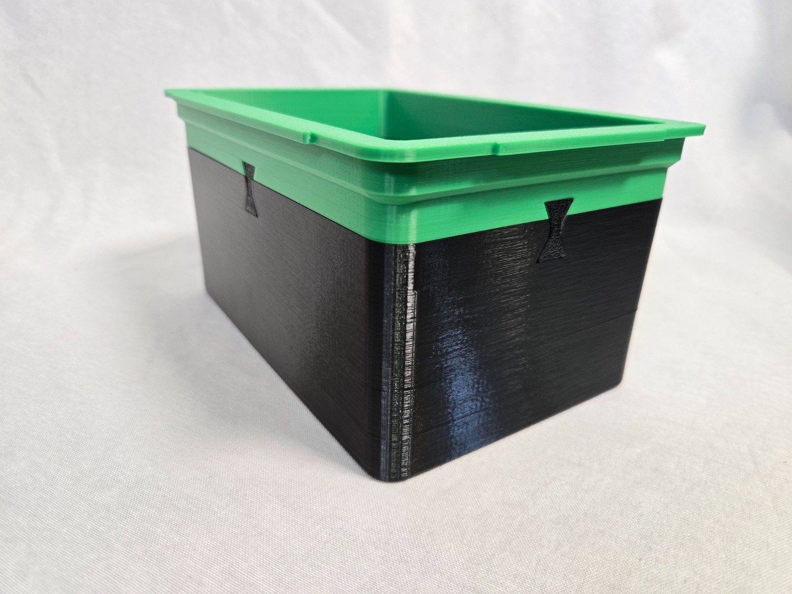 Tray Deep Size With Divider Petg - Made In Usa
