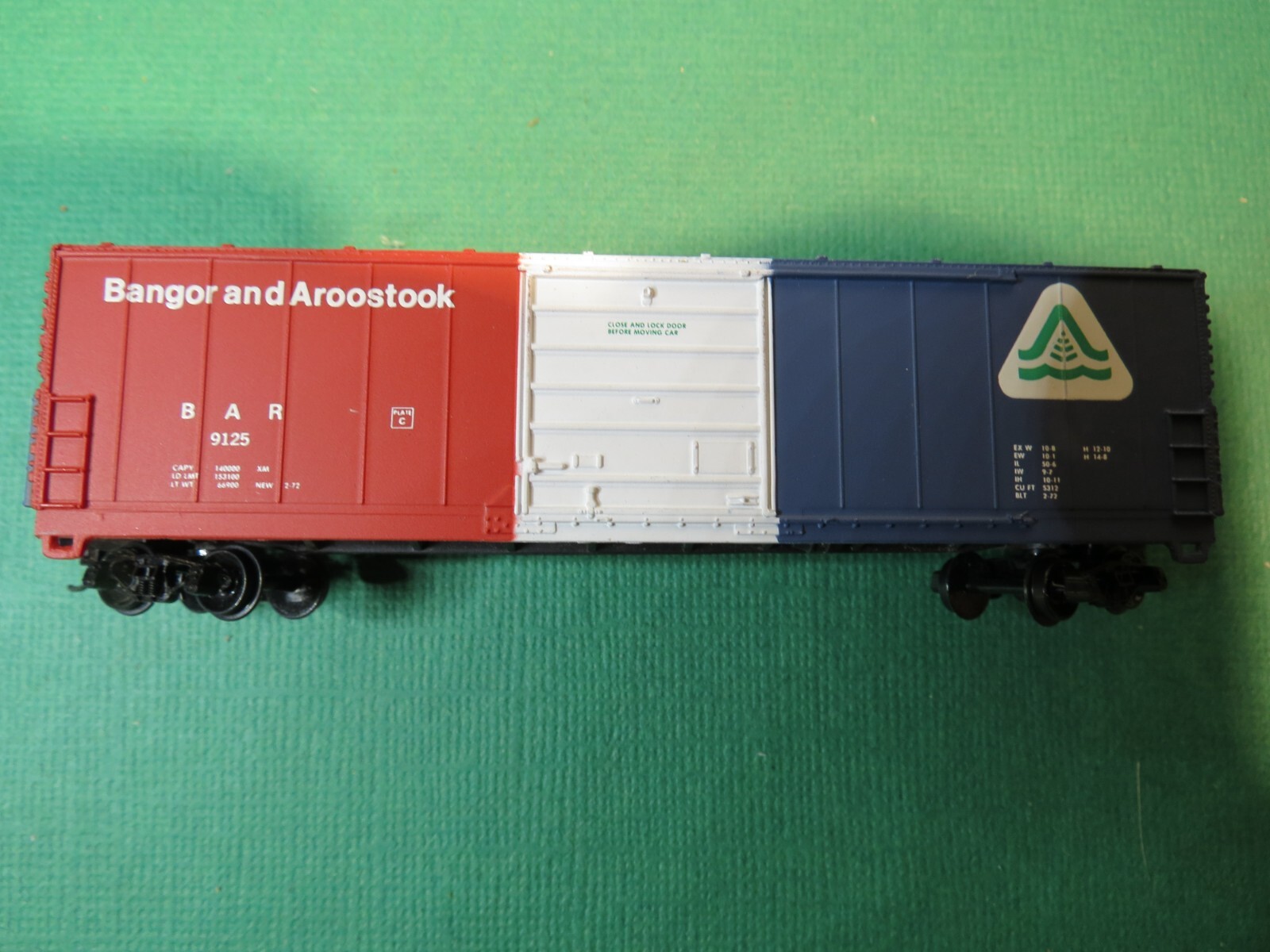 N LIFELIKE 7731 Evans 50’ Boxcar, Maine Bangor & Aroostook LN