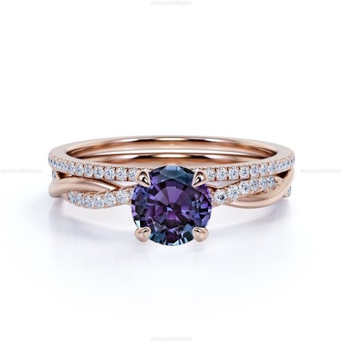 Gift For Her 14k Gold Alexandrite Diamond Set Band Engagement Ring