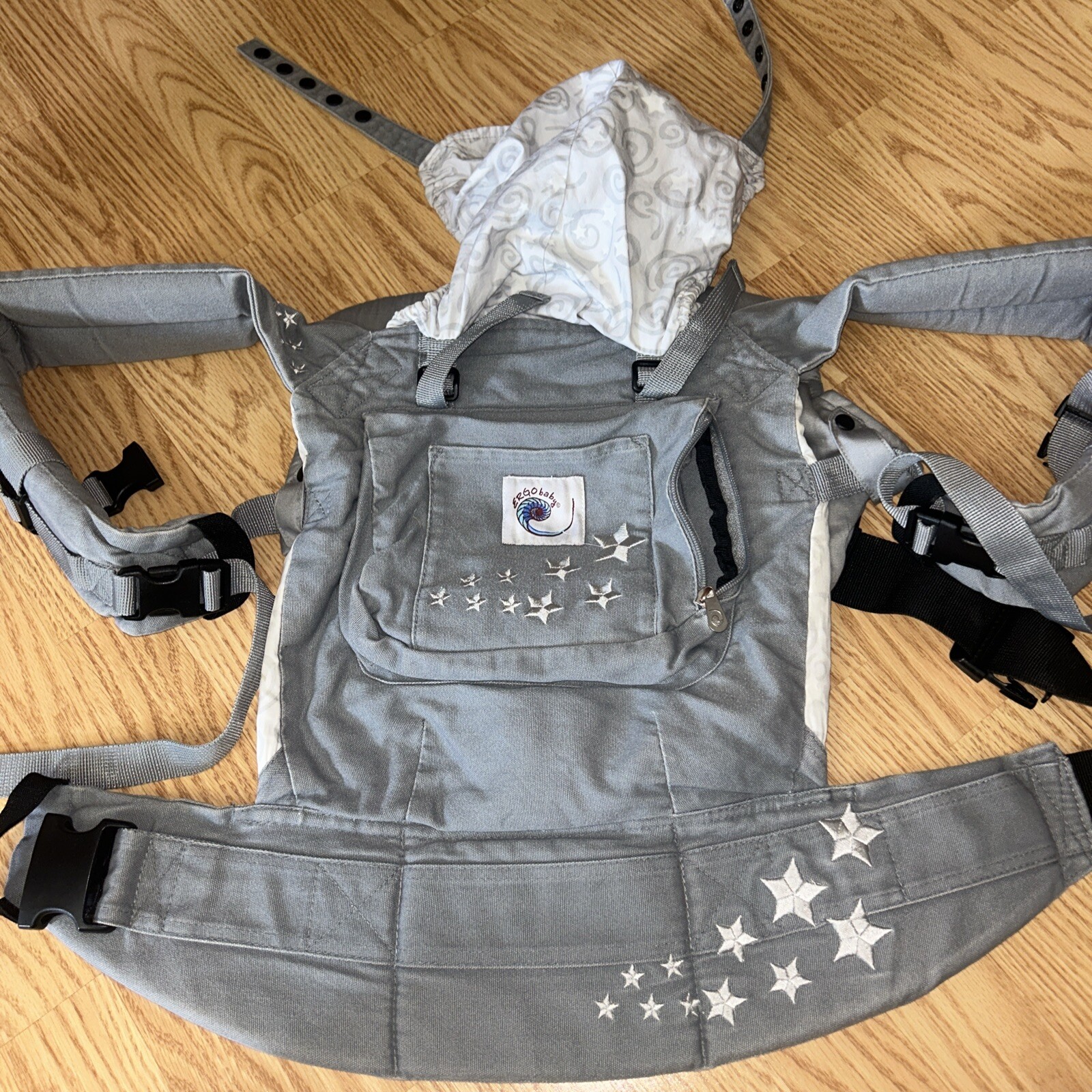 Ergo Baby Carrier Newborn Insert Pocket Gray-image