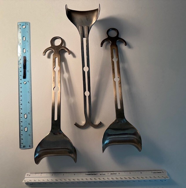 Balfour Retractor & Multiple (11) Attachable Accessories by Multiple Brand Names