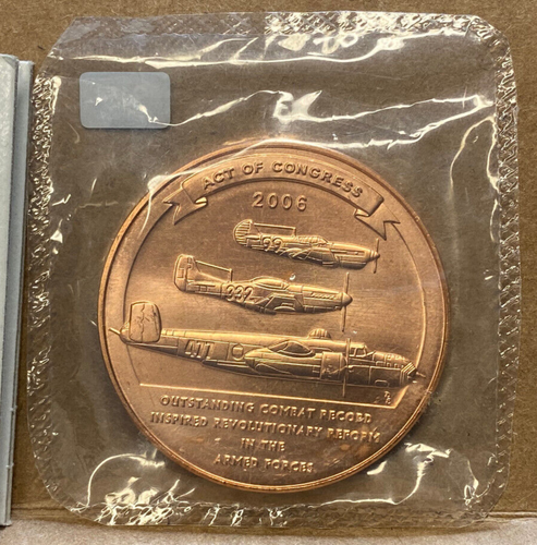 TUSKEEGEE AIRMEN US MINT MEDAL BRONZE 1.5" - Picture 2 of 2