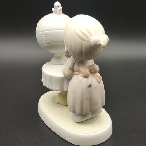 Precious Moments 'What The World Needs Now' Globe w/Bird #524352 New In Box - Picture 6 of 11