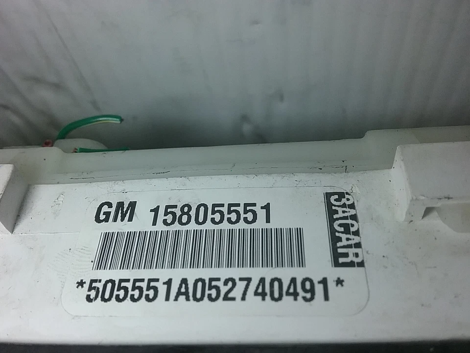 Cuadro de cabeza velocímetro Chevy Cobalt 2005-2006 15805551 2 puertas 5 velocidades manual S94 Foto 3 de 4