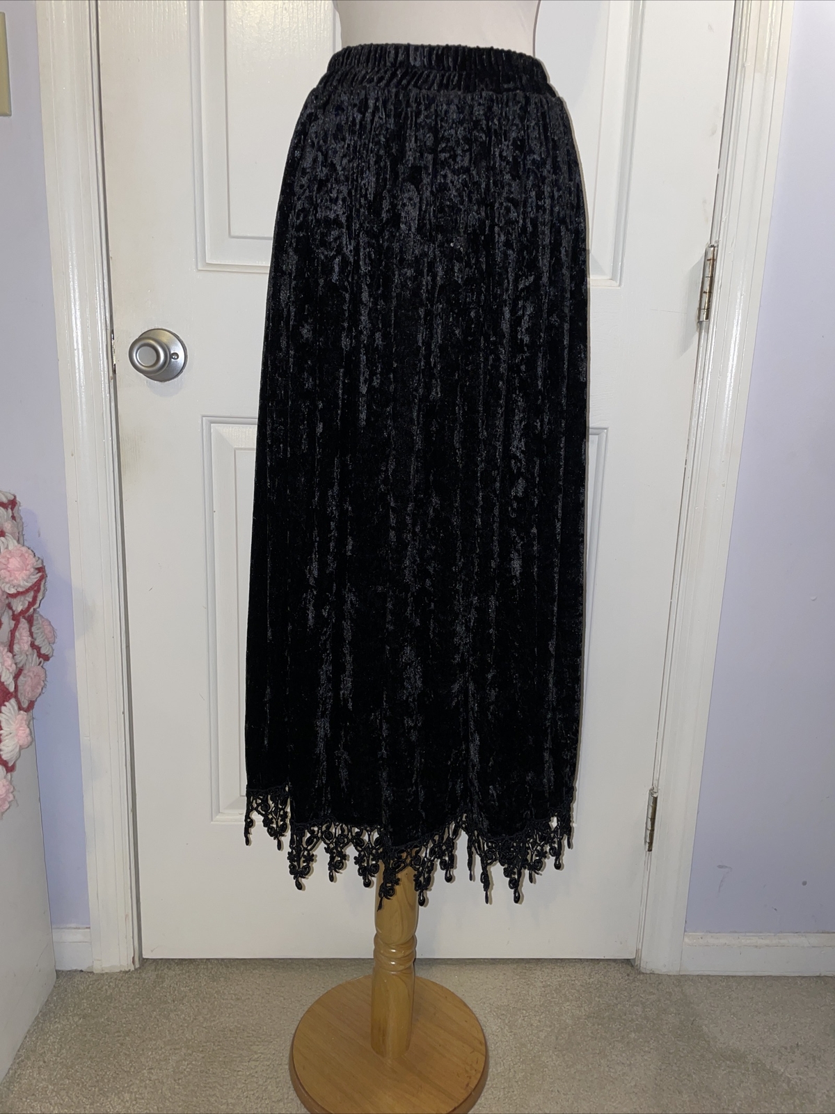 Gothic Emo Vintage Crushed Velvet skirt lace trim siz… Gem