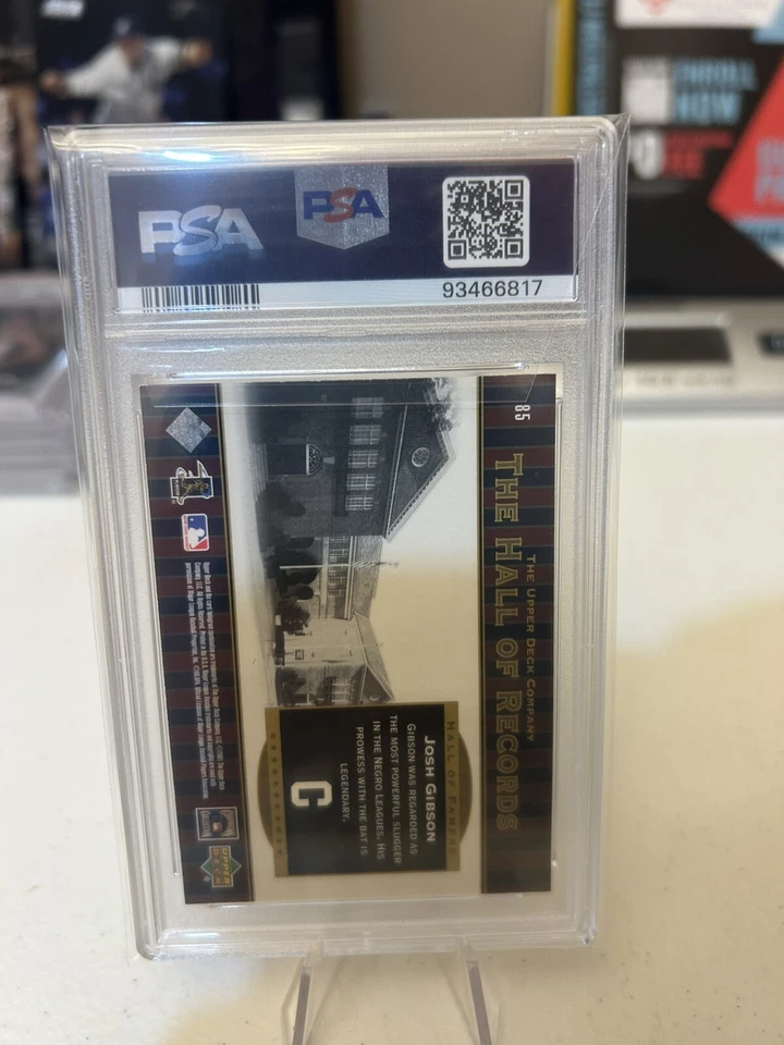 2001 Upper Deck Hall of Famers Baseball #85 Josh Gibson PSA 8 - Image 3 of 4