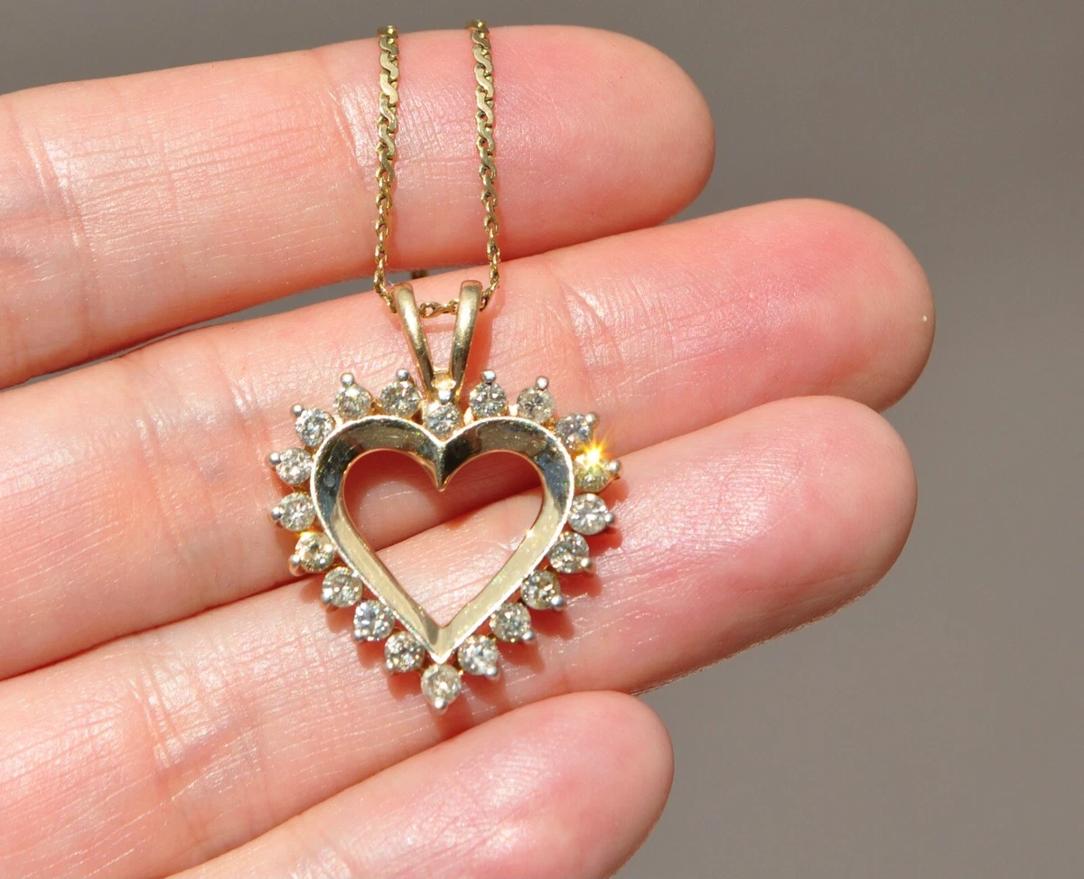 Big diamond heart necklace discount