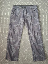 PrAna Pants Mens 36x30 Gray Stretch Zion Camo Cargo Belted Roll Up Outdoor Hike