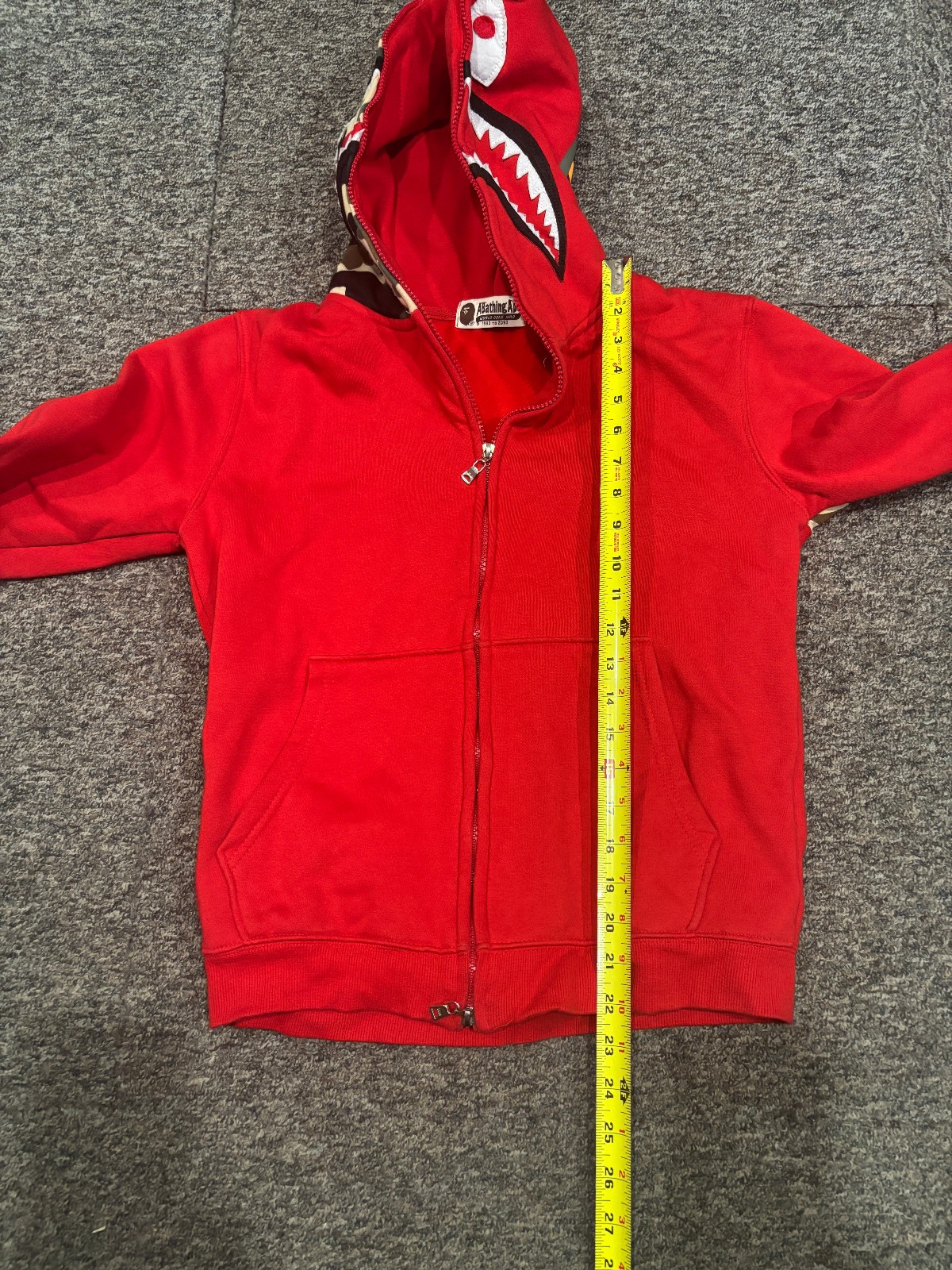 A Bathing Ape Bape Red Camo Shark WGM Tiger Japan Hoodie Full Zip Jacket Small thumbnail 9