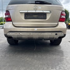 A16488541259999 Heckstoßstange. zzgl. MERCEDES-BENZ Classe M (W164) 500 SUV A16488541259999 Heckstoßstange. zzgl. MERCEDES-BENZ Classe M (W164) 500 SUV