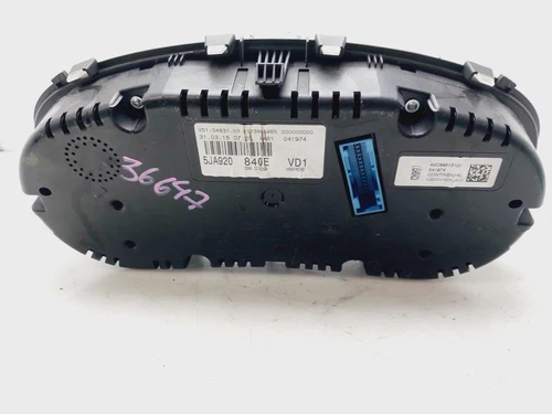 5JA920840E Instrument Panel for SKODA RAPID (NH) Ambition 2015 9053717 - Picture 5 of 10