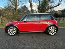 Mini Cooper S 2003 Chilli Pack good condition 12 months MOT
