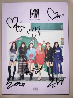 G) I-DLE G IDLE [I AM] All Member Autographed Signed Album GIDLE