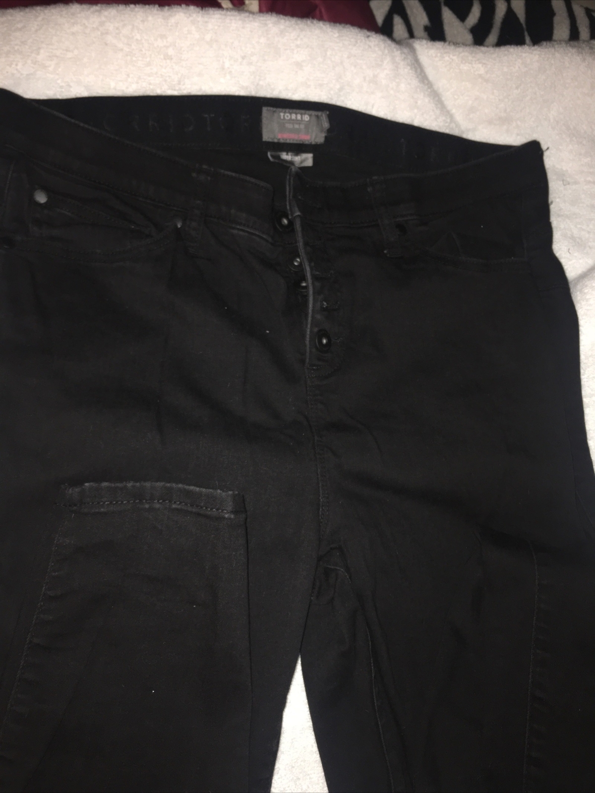 Torrid Bombshell Black Button closers,￼Skinny Jea… - image 1