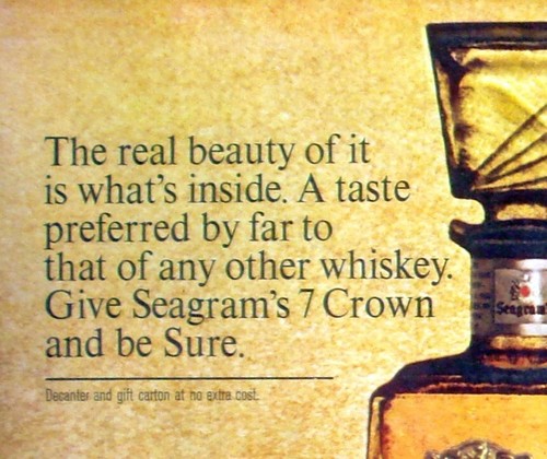 Seagram's 7 Crown Whiskey Geschenk Dekanter Geschmack bevorzugt Centerfold Print Ad 1963 - Bild 2 von 3