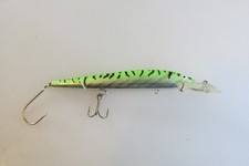 Lot #22000 Rebel Jointed Fastrac 4 1/2" Crankbait VG/EX Cosmetic Condition