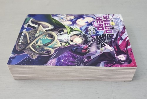 The Rising of the Shield Hero byAneko Yusagi (2016, TradePaperback) - Foto 4 di 5