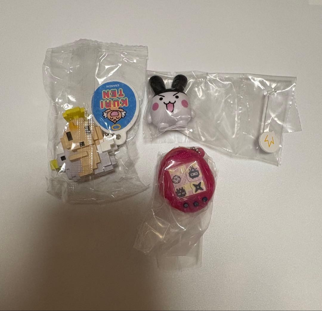Tamagotchi Gacha Capsule Toy 3Piece Set – Dot Figure Charm (Kuriten), EmoFigu!