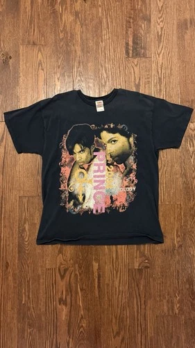 Prince Musicology Tour T-Shirt Mens Size XL Con 2000s vintage concert t-shirt, vintage, size XL, single stitch, B+ condition