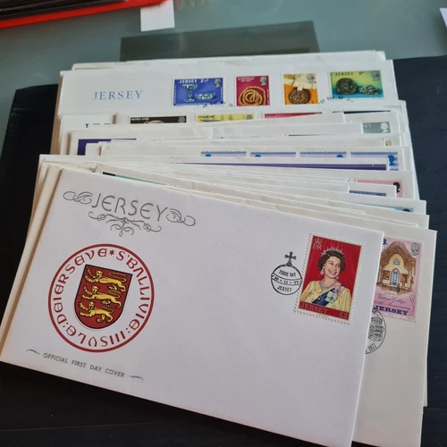 JERSEY 1969 TO 1977 50  FIRST DAY COVERS