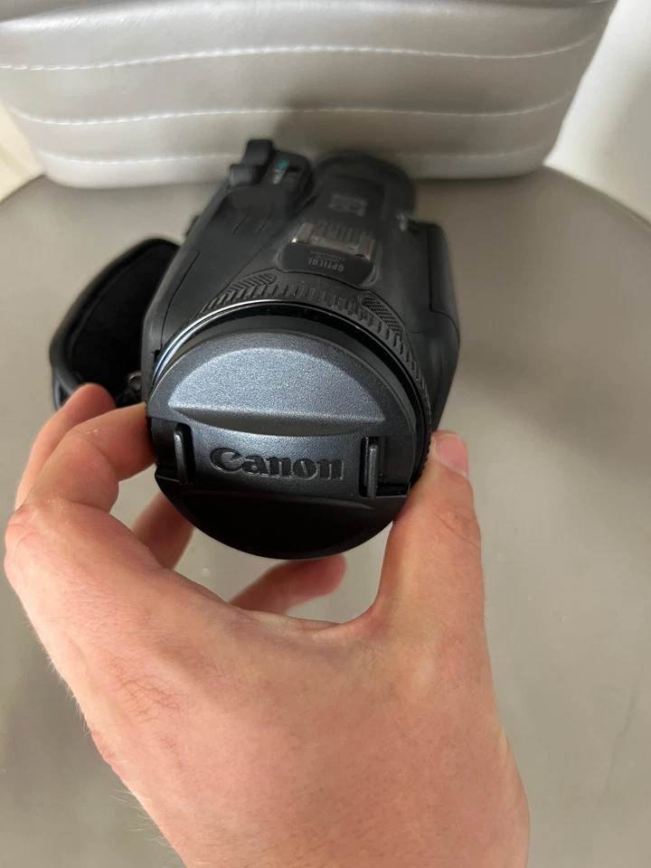 Canon LEGRIA HF G40 / Camcorder / Videokamera / Touchscreen - Bild 2 von 4