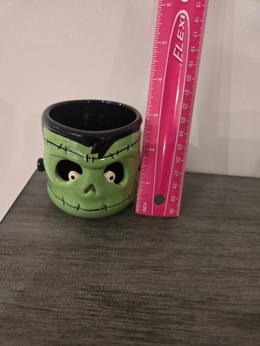 BATH AND BODY WORKS FRANKENSTEIN CANDLE HOLDER RARE - Picture 8 of 8