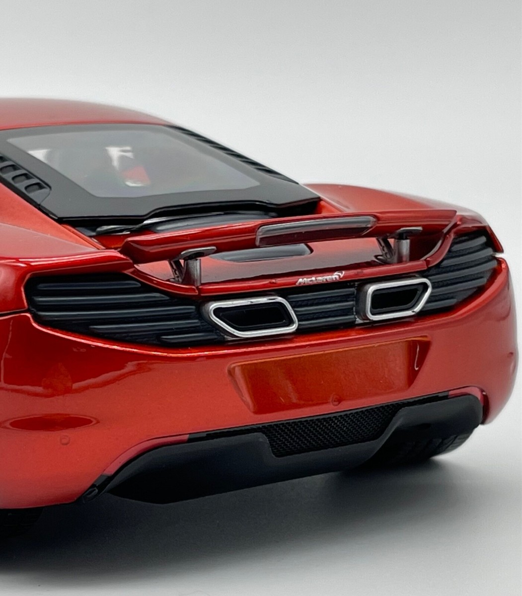 Minichamps McLaren MP4 - 12C Top Gear Sportwagen orange Minichamps McLaren MP4 - 12C Top Gear Sportwagen orange