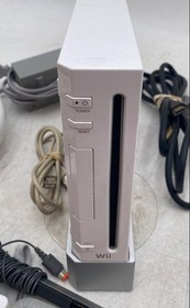 Nintendo Wii White Home Console System With Accessories & Games Lot