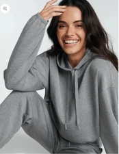 Spanx NWT AirEssentials size XL gray cropped hoodie sweatshirt style 50711