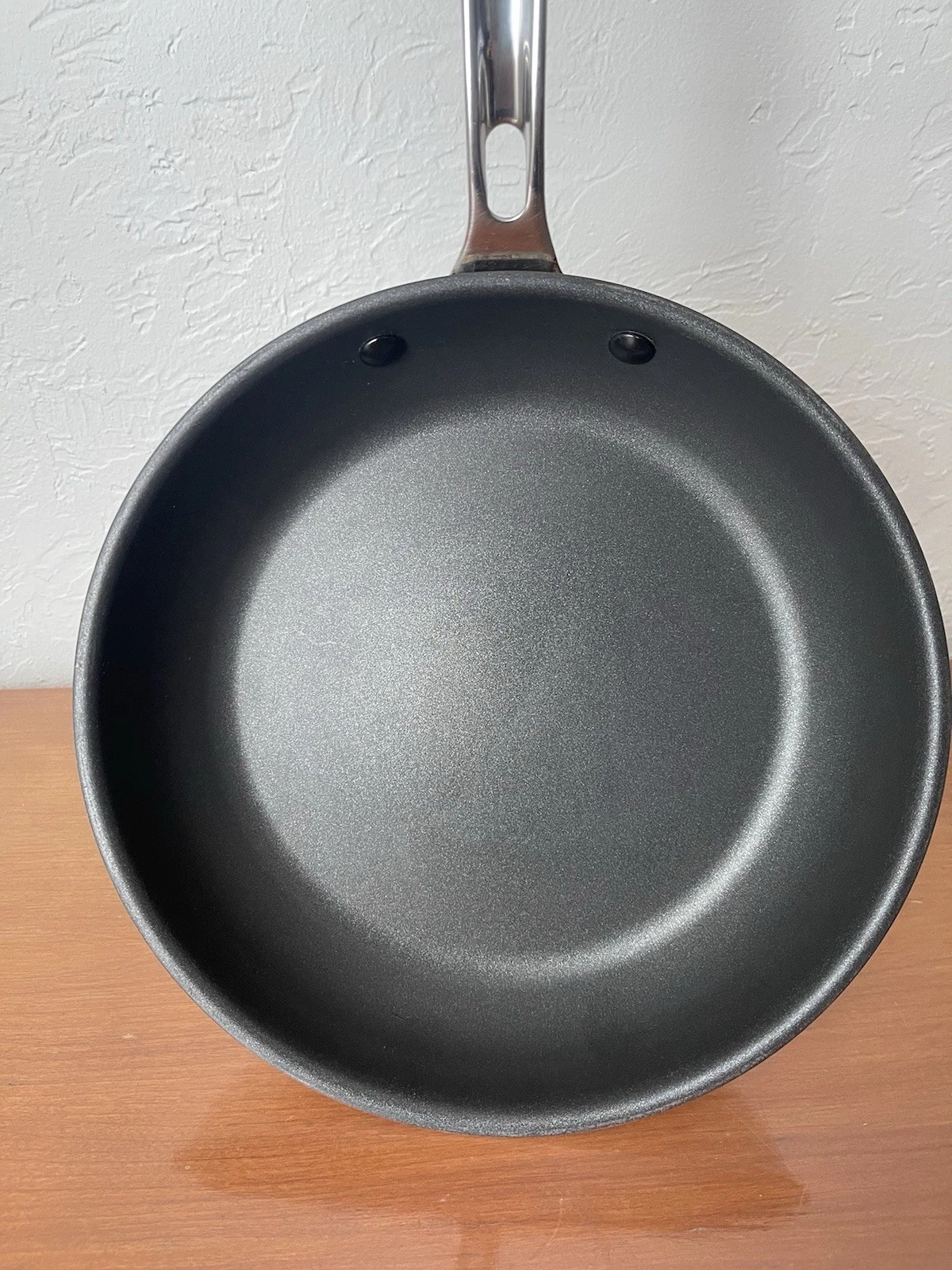 Viking 10-Inch Frying Nonstick Pan Hard Anodized Nonstick Black Stainless Steel