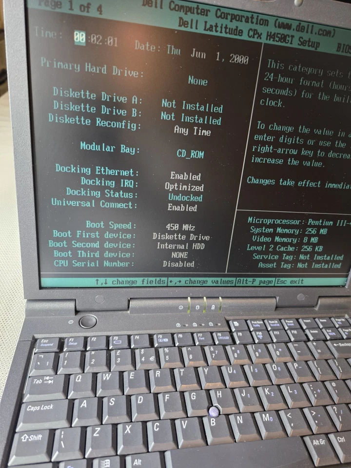 Dell Latitude CPx Pentium III Model PPX Vtg Rare Laptop Untested Read Descriptio - Image 3 of 4