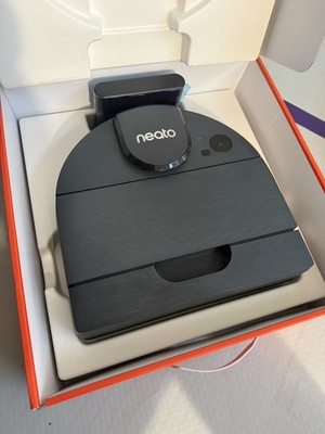 Neato D8 Intelligent Robot Vacuum Cleaner