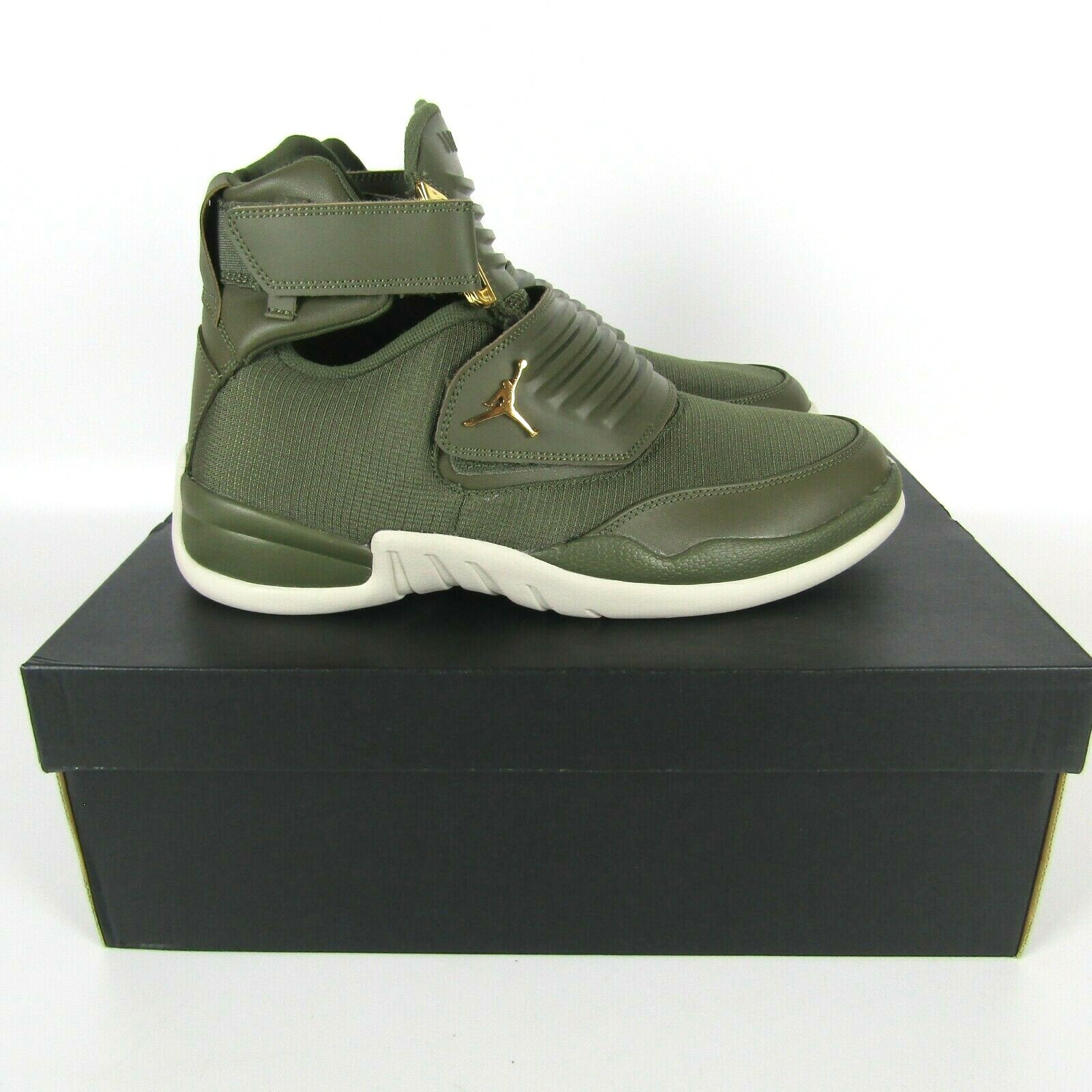 reebok club c 85 golden neutrals