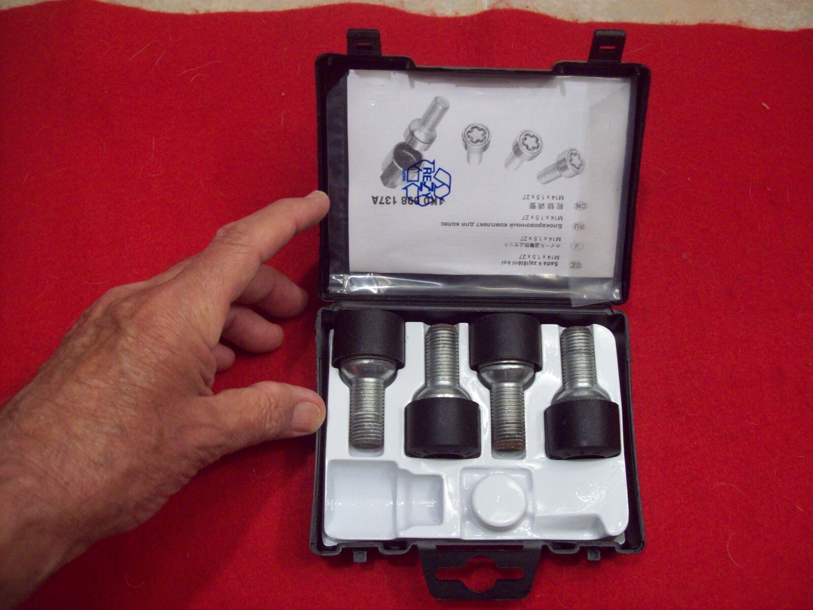 OEM VW LOCKABLE WHEEL BOLT SET Volkswagen wheel lock set eBay