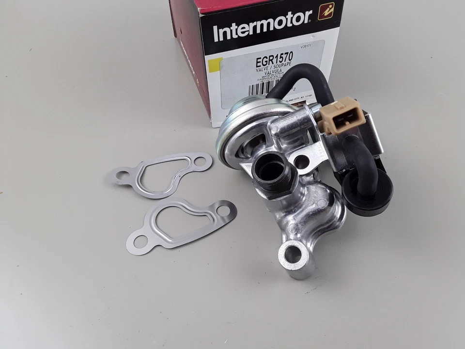 Válvula de recirculación de gases de escape (EGR) para Mercedes-Benz, Chrysler Crossfire Foto 4 de 4