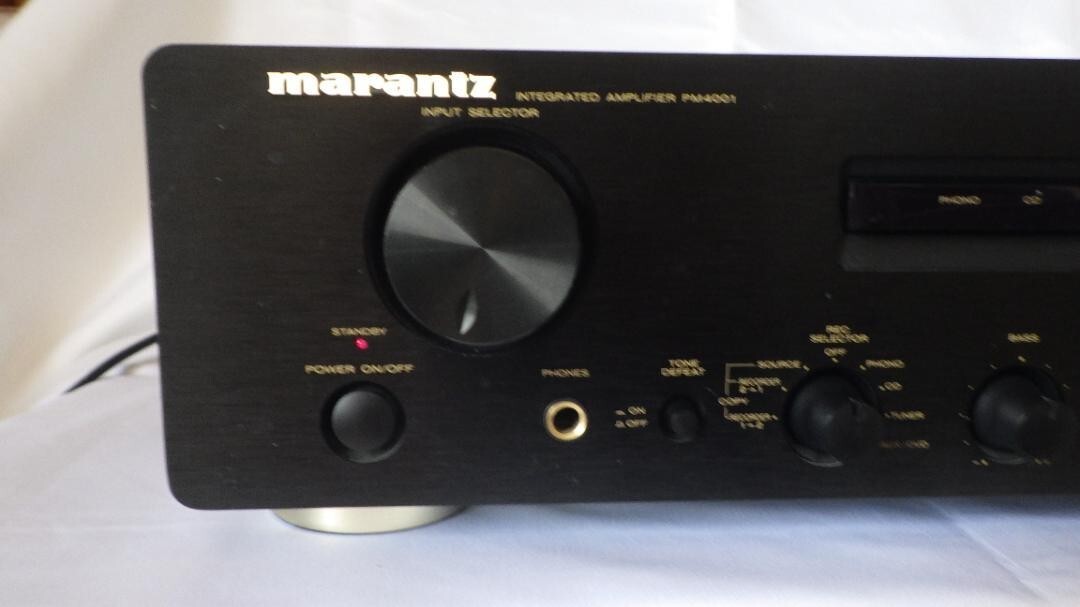 marantz PM4001 インテグレーテッドアンプ Marantz PM4001 Stereo Amplifier Black w Tone Controls Fully